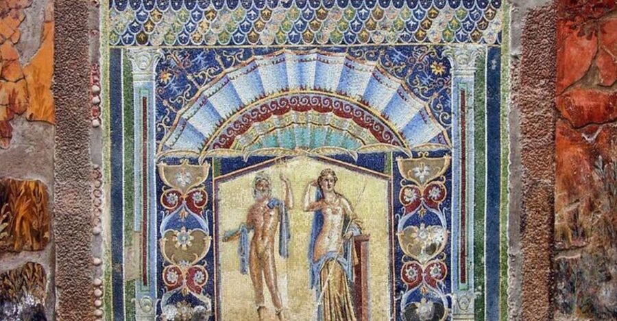 From Naples: Pompeii and Herculaneum VIP Tour with Lunch - Lunch near Pompeii, useful but not the main event