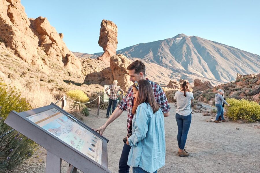 From Puerto de la Cruz: Teide and Masca VIP Tour - From Puerto de la Cruz into Tenerife’s volcanic country