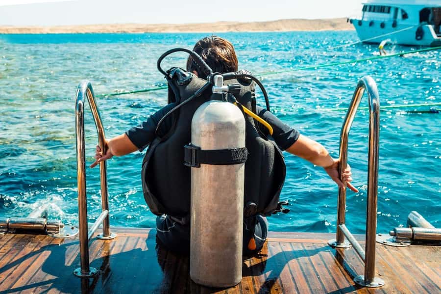 From Sharm: Luxury Diving cruise to Ras Mohammed with Lunch - Leaving Sharm El Sheikh for Ras Mohammed