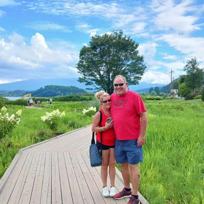 From Tokyo: Mt Fuji Private Day Tour In Luxury Land Cruiser - Key points to know before booking