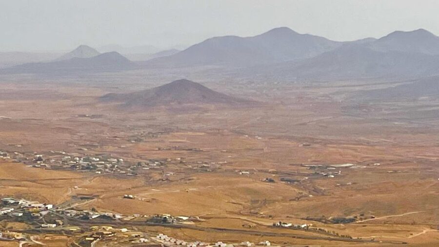 Fuerteventura: Island Highlights Guided VIP Sightseeing Tour - Who should book this island tour?