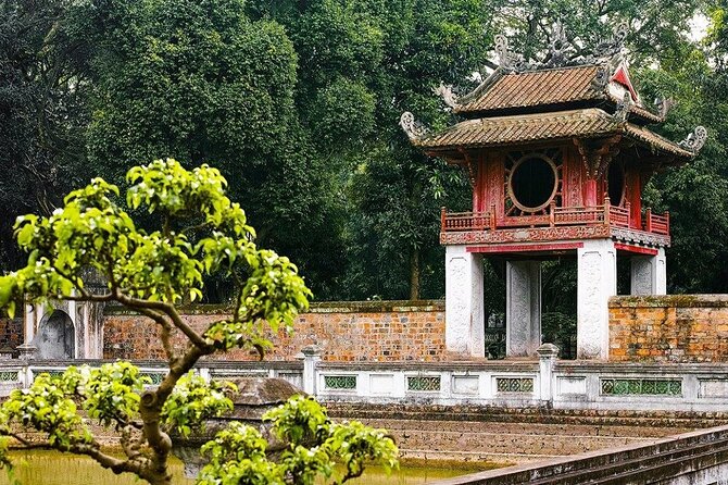 Full Day Private Luxury Tour with Cyclo in Hanoi - Starting through Hanoi’s Old Quarter