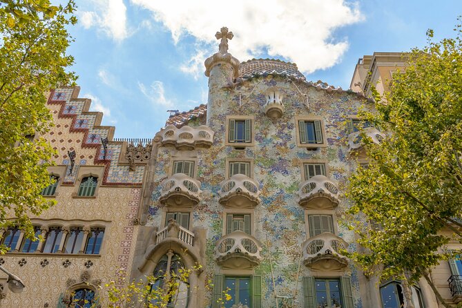 Gaudi Casa Batlló Pre Opening Tour &Skip-the-Line Sagrada Familia - How much value do you get for $53?