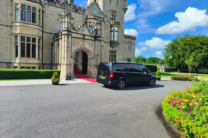 Giants Causeway Tour from Belfast in luxury 7 seater - Why the private format matters