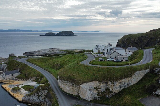 Giants Causeway Tour from Belfast in luxury 7 seater - Two hours at the Giant’s Causeway
