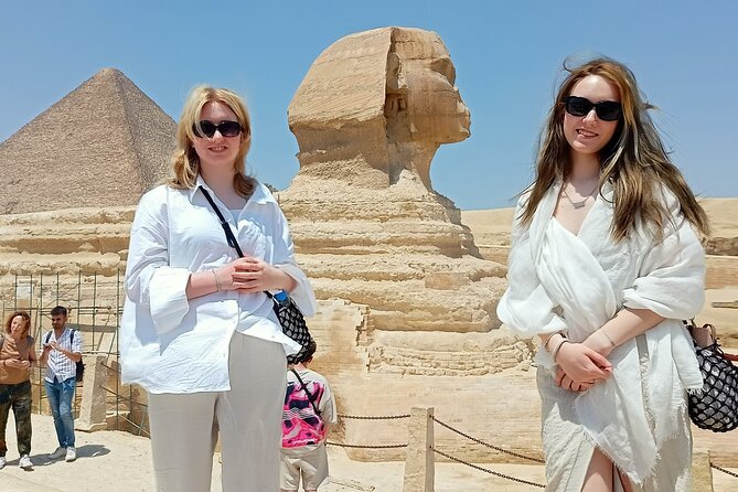 Giza Pyramids Private luxury tour, Lunch, Camel Ride & shopping - Why a private Giza visit can be worth it