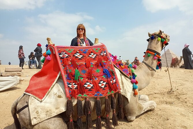 Giza Pyramids Private luxury tour, Lunch, Camel Ride & shopping - Shopping after the monuments