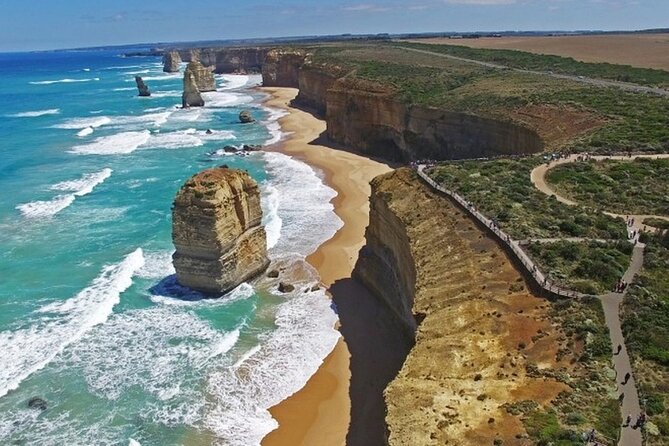 Great Ocean Road Private Tour In Luxury Vehicle.Customised Option - Apollo Bay is the lunch stop