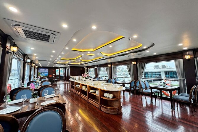 Ha Long Bay Luxury Day Cruise with Buffet Lunch, Caves & Kayaking - Lunch, service, and the human side of the trip