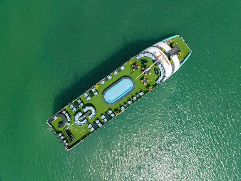 Ha Long Bay Luxury Full Day Cruise| Buffet & All Included - Titov Island And The Viewpoint Climb
