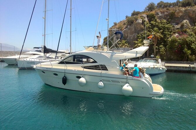 Half-Day Luxury Motor Yacht Cruise in Granada - Who will enjoy this Costa Tropical cruise?