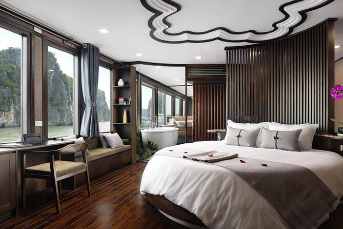 Halong Bay 3-day trip with Luxury Cruise - What the First Day Gives You