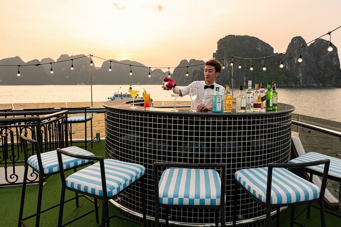 Halong Bay Day Tour With Sunlight Luxury Cruise With Transfer - Hang Luon by kayak or bamboo boat