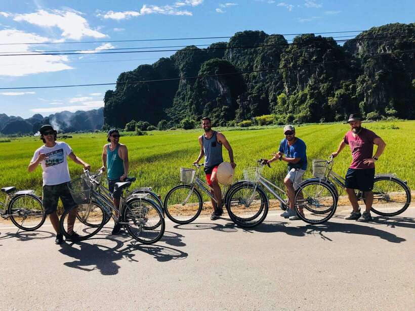 Hanoi: 3-Day Ninh Binh, Ha Long, & Lan Ha Bay Luxury Cruise - Lunch in Ninh Binh and the Tam Coc boat ride