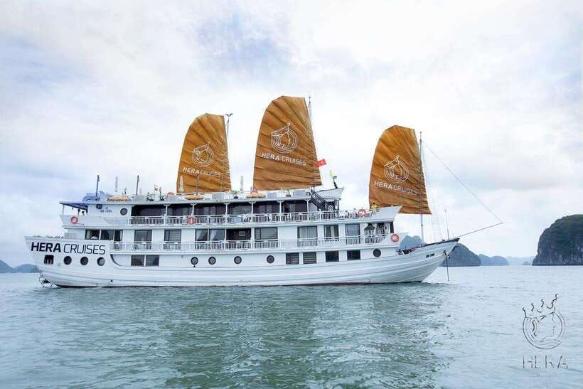 Hanoi: 3D2N Ha Long, Lan Ha Bay by Hera Grand Luxury Cruise - Sunset, cooking, and dinner on the upper deck