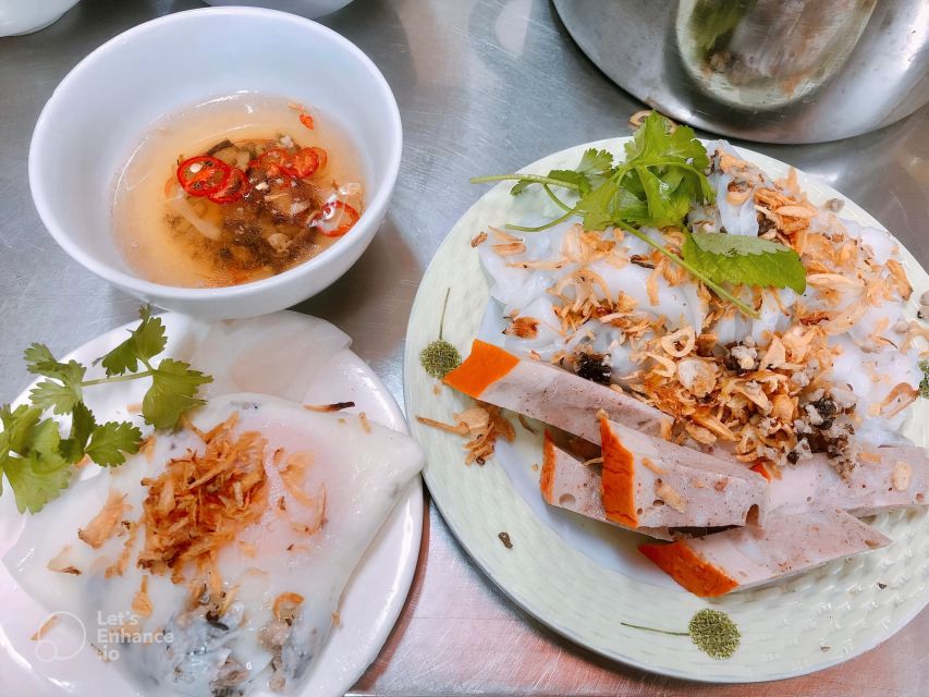 Hanoi City Tour: Bat Trang, Train Street, Lunch & Luxury Bus - Bat Trang gives you more than a shopping stop