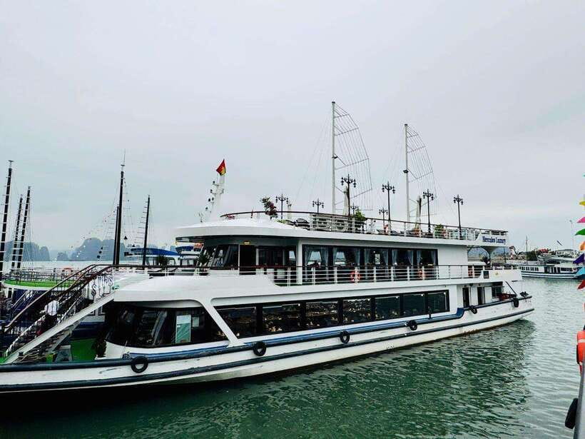 Hanoi: Ha Long Bay Day Trip - Luxury Cruise & Buffet Lunch - What the $62 price really includes