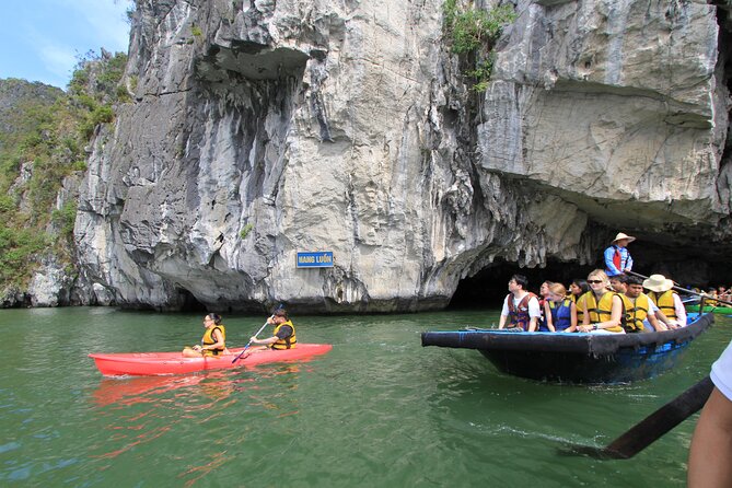 Hanoi - Ha Long Luxury Day Cruise with Kayak & Cave Adventure - Getting from Hanoi to the bay