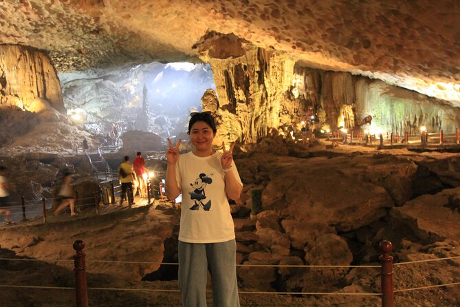 Hanoi - Ha Long Luxury Day Cruise with Kayak & Cave Adventure - Sung Sot Cave and its huge chambers