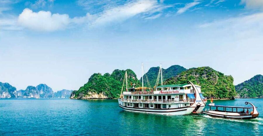 Hanoi Halong Luxury Day Tour with Private Cabin - The private cabin: useful feature or false luxury?