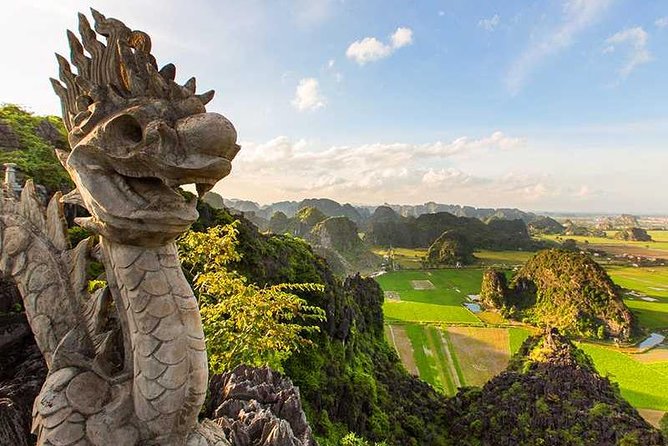 Hanoi - Hoa Lu - Tam Coc - Mua Cave - 1 Day / By Luxury Limousine & Small Group - Mua Cave and the Climb for the Big View