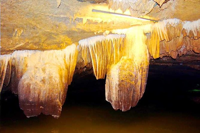 Hanoi - Hoa Lu - Tam Coc - Mua Cave - 1 Day / By Luxury Limousine & Small Group - Who Will Get the Most From This Tour