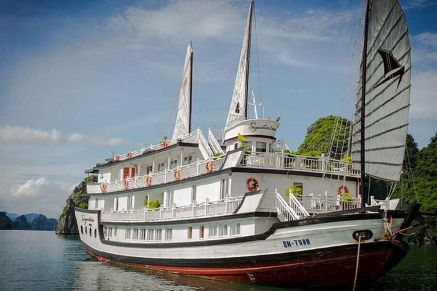 Hanoi/Ninh Binh:3 Day 2 Night Bai Tu Long Bay Luxury Junk - What the $355 price really covers