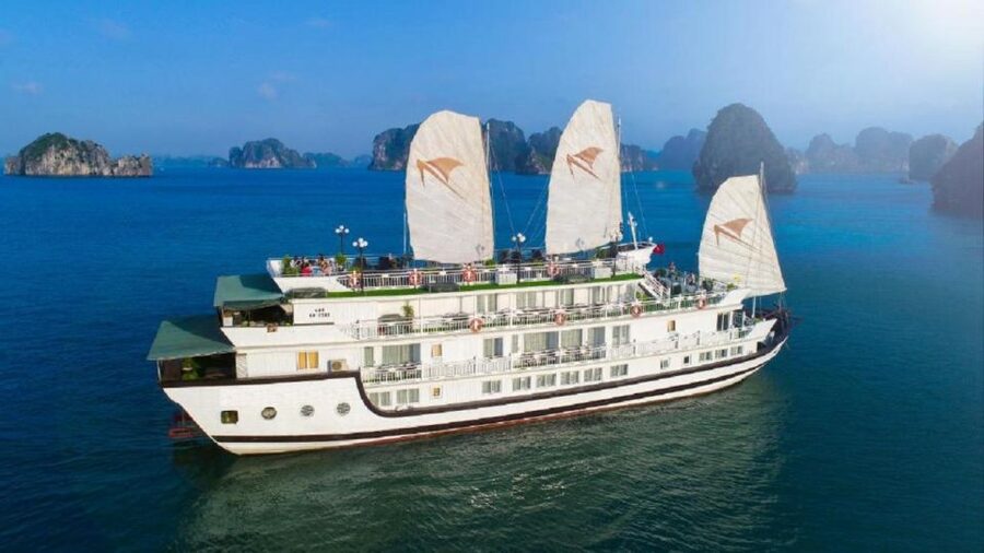 Hanoi/Ninh Binh:3 Day 2 Night Bai Tu Long Bay Luxury Junk - Getting from Hanoi to the boat