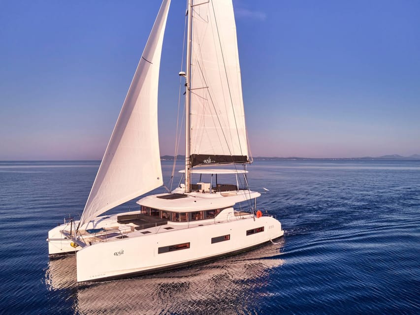 Heraklion: Dia Island Luxury Catamaran Cruise with Meal - Morning cruise or sunset sailing?