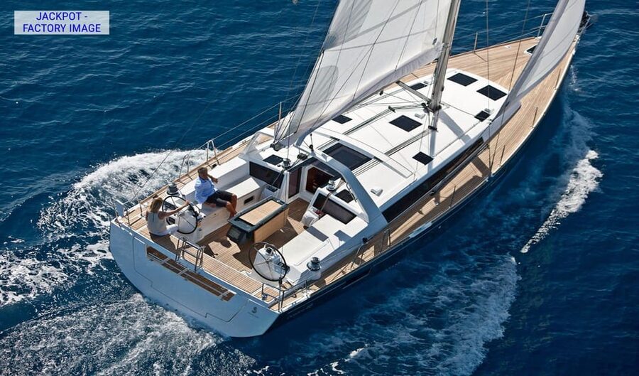 Heraklion: Dia Island Luxury Sailing Trip with Meal & Drinks - Leaving Heraklion’s Venetian harbor