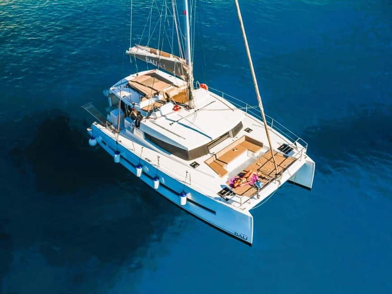 Heraklion: Luxury Catamaran Cruise to Dia Island with Lunch - Key details before you book