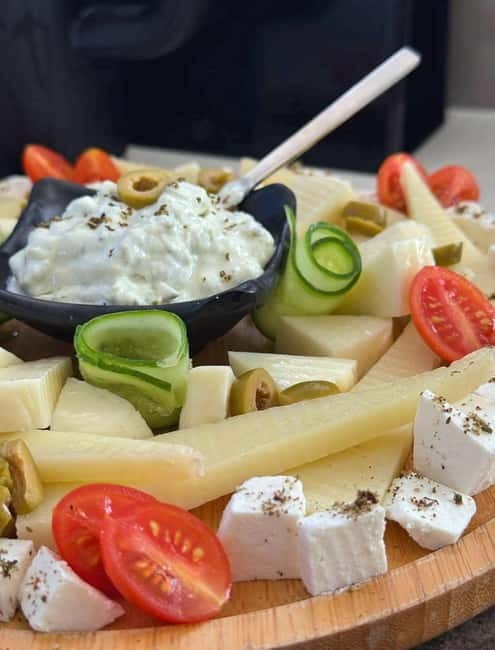 Heraklion: Luxury Catamaran Cruise to Dia Island with Lunch - Should you book the Dia Island catamaran cruise?