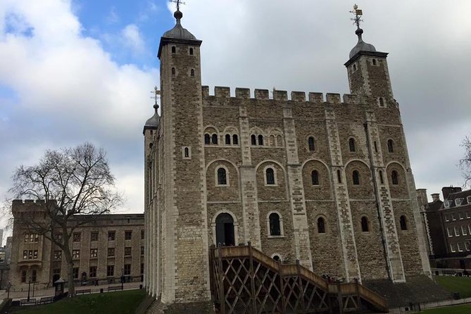 Historical City of London Private Sightseeing Day Tour - A private van makes a big London difference