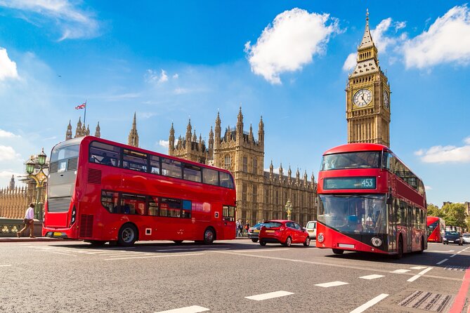 Historical City of London Private Sightseeing Day Tour - Hyde Park and the Diana fountain slow the pace