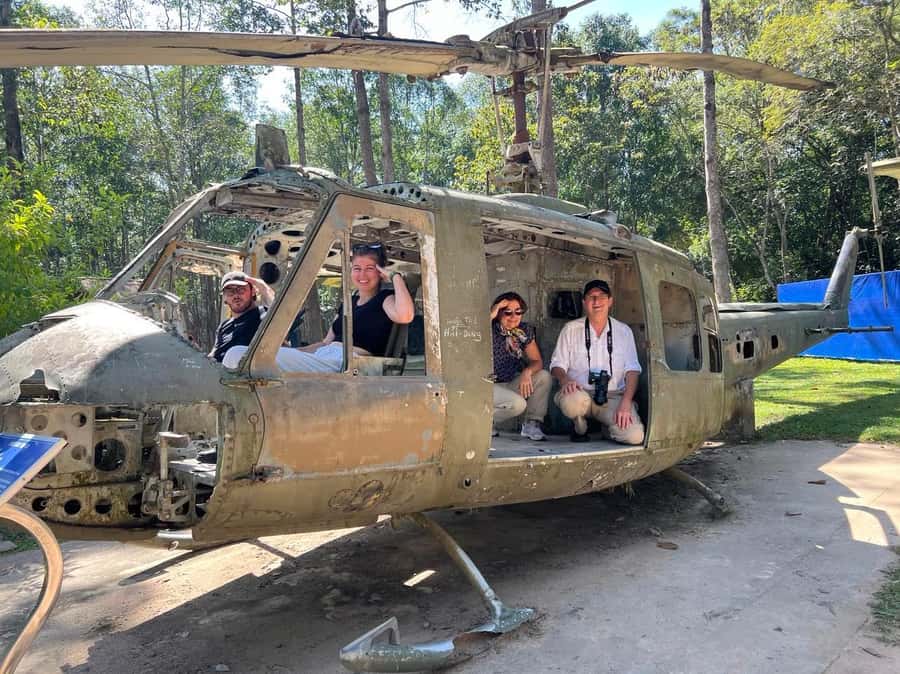 Ho Chi Minh City: Cu Chi Tunnels Ben Duoc VIP Limousine Tour - The 8:00 AM departure and limousine ride