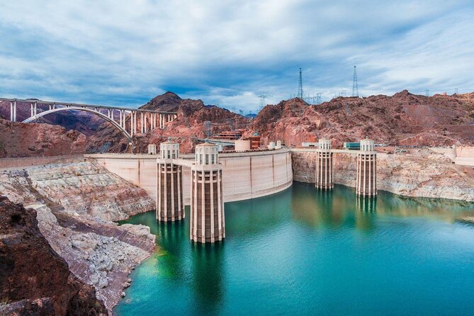 Hoover Dam Tour by Luxury SUV - Key points to know before booking