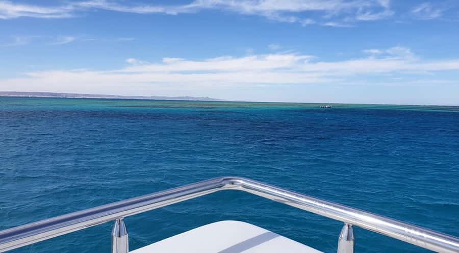 Hurghada: Elite vip snorkeling cruise with BBQ buffet lunch - A BBQ buffet served on board