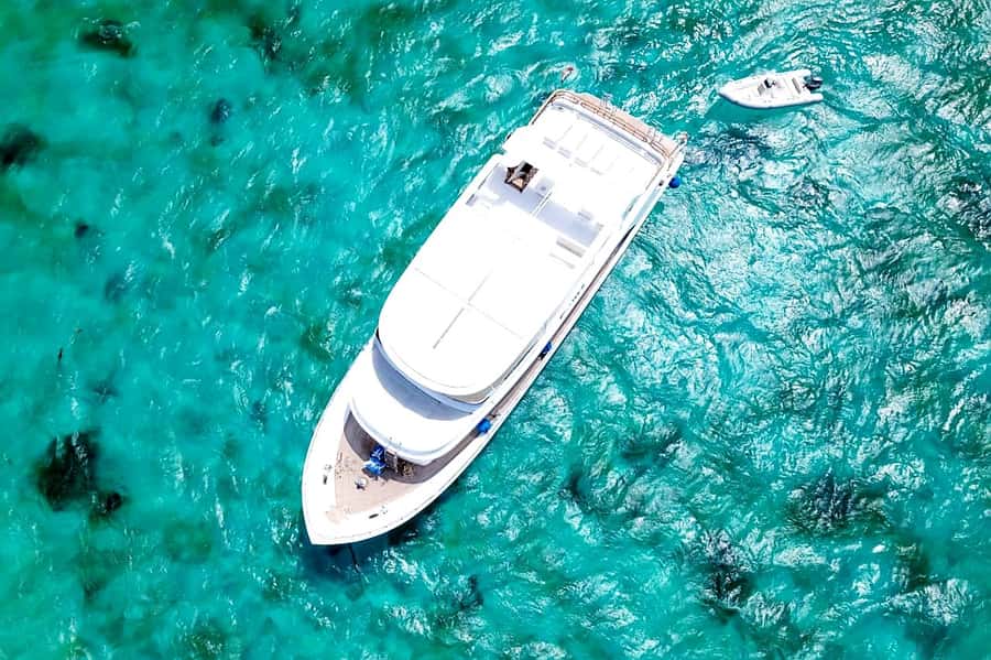 Hurghada: Luxury Orange Bay w/Snorkeling, Massage and Diving - A 30-minute hotel transfer gets the day moving