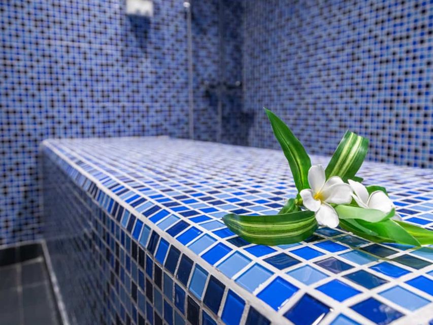 Hurghada: Luxury VIP Hammam & Spa with Transfer & Drink - Arrival, Tang juice, and changing rooms