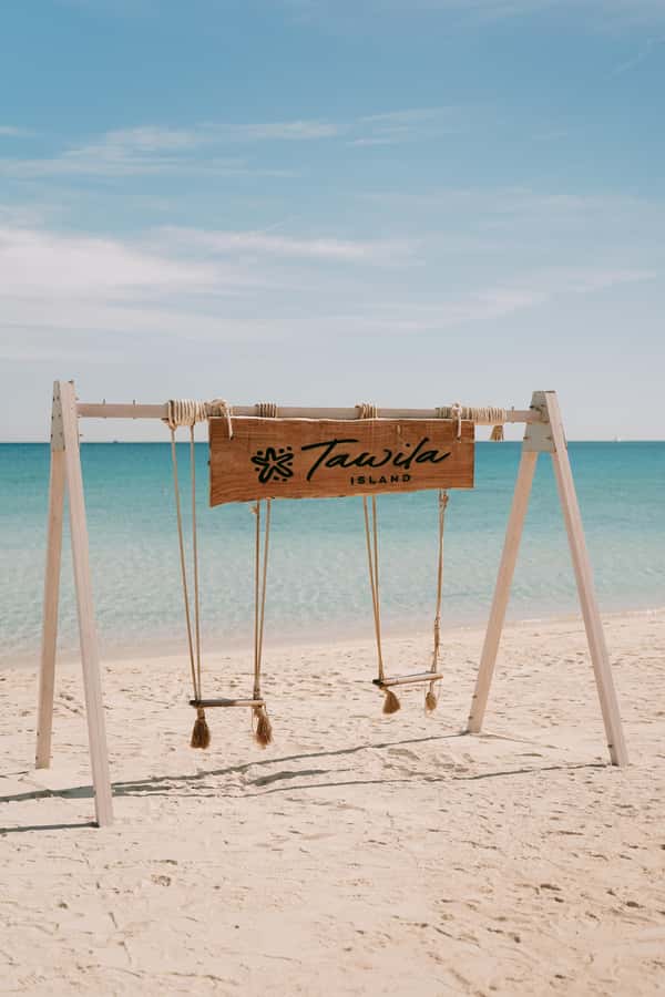 Hurghada: Tawila El Gouna Luxury Island Day Use and Snorkel - The reef stop: one guided snorkeling session