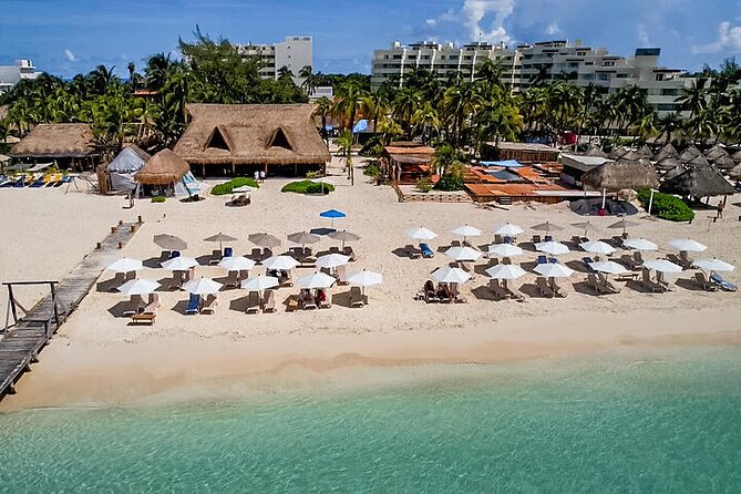 Isla Mujeres luxury catamaran with premium open bar and lunch - The swim stop and the open-water rhythm