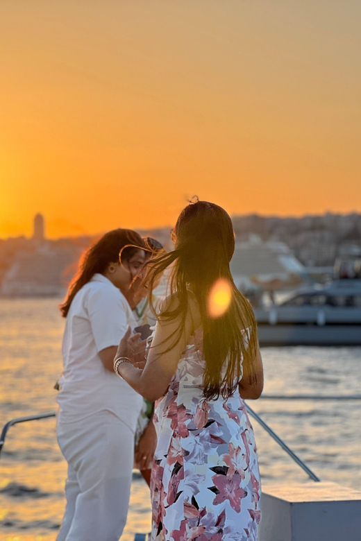 Istanbul: Bosphorus Sunset Cruise on a Luxury Yacht - The Golden Horn, Galata Bridge, and Galataport