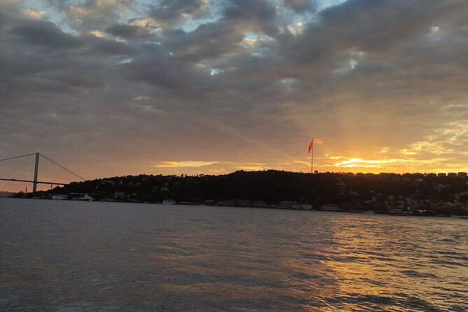 Istanbul Bosphorus Sunset Cruise with Wine on a Luxury Yacht - What you receive onboard