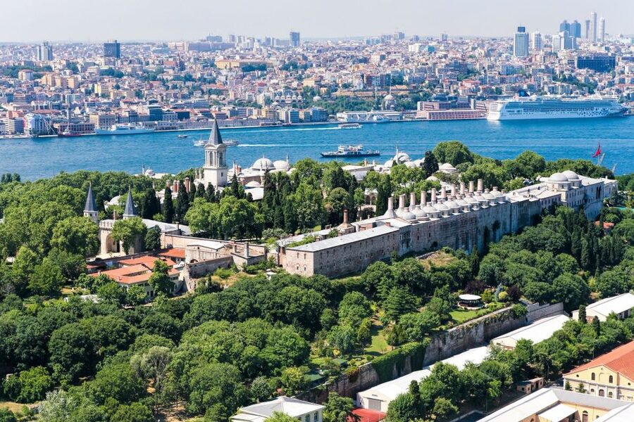 Istanbul: Old City Tour and Luxury Sunset Bosphorus Cruise - What you see from the yacht