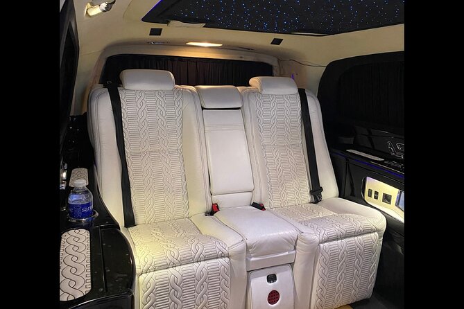 Istanbul Private Airport Transfer: IST & SAW VIP Mercedes - Old City drop-offs and hotel returns