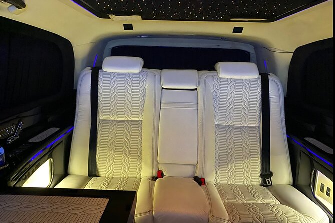 Istanbul Private Airport Transfer: IST & SAW VIP Mercedes - Who will get the most from this transfer