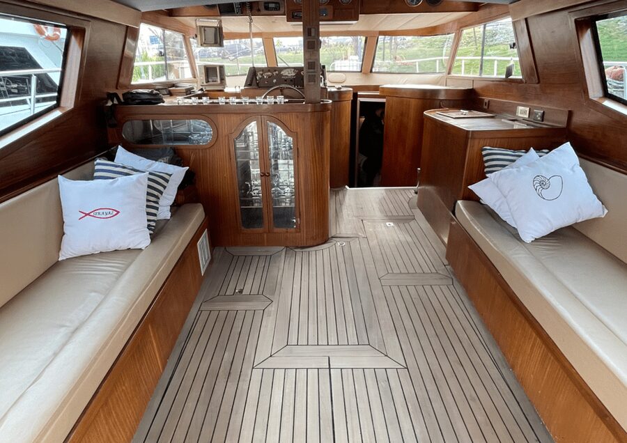 Istanbul: Private Bosphorus Cruise on Luxury Yacht - Key points to know before you book
