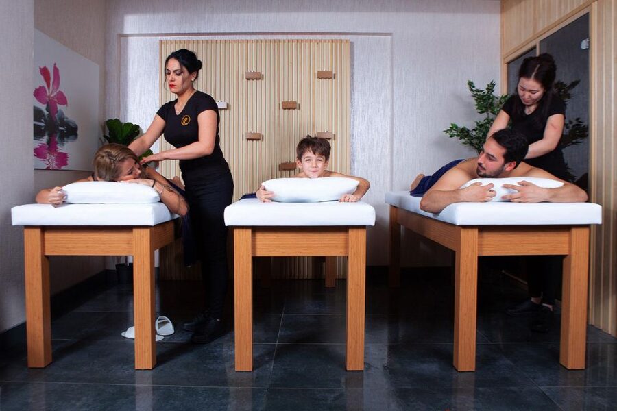 Istanbul: VIP Turkish Bath & Free Transfers - Sauna and steam room: the gentle opening
