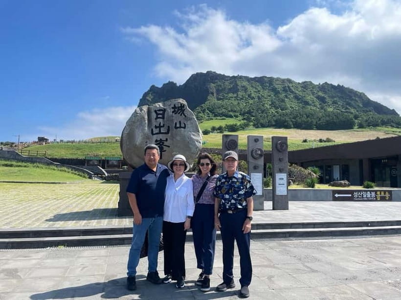 Jeju Island Private VIP Day Tour with Tickets - West Jeju: gardens, tea fields, and coastal rock