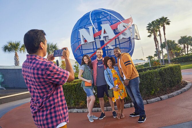 Kennedy Space Center Small Group VIP Experience - Rocket Garden: a quick start among giant machines